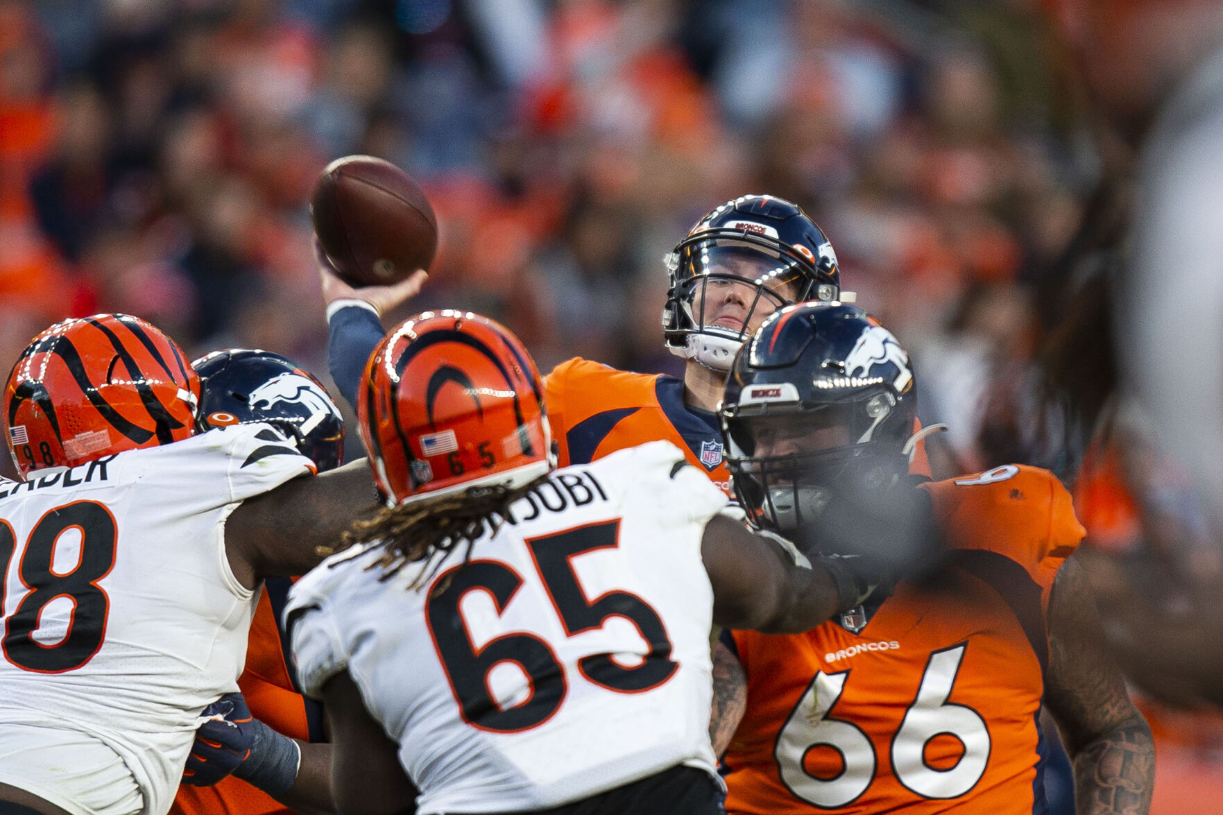 122021-s-dg-BroncosBengals20.JPG